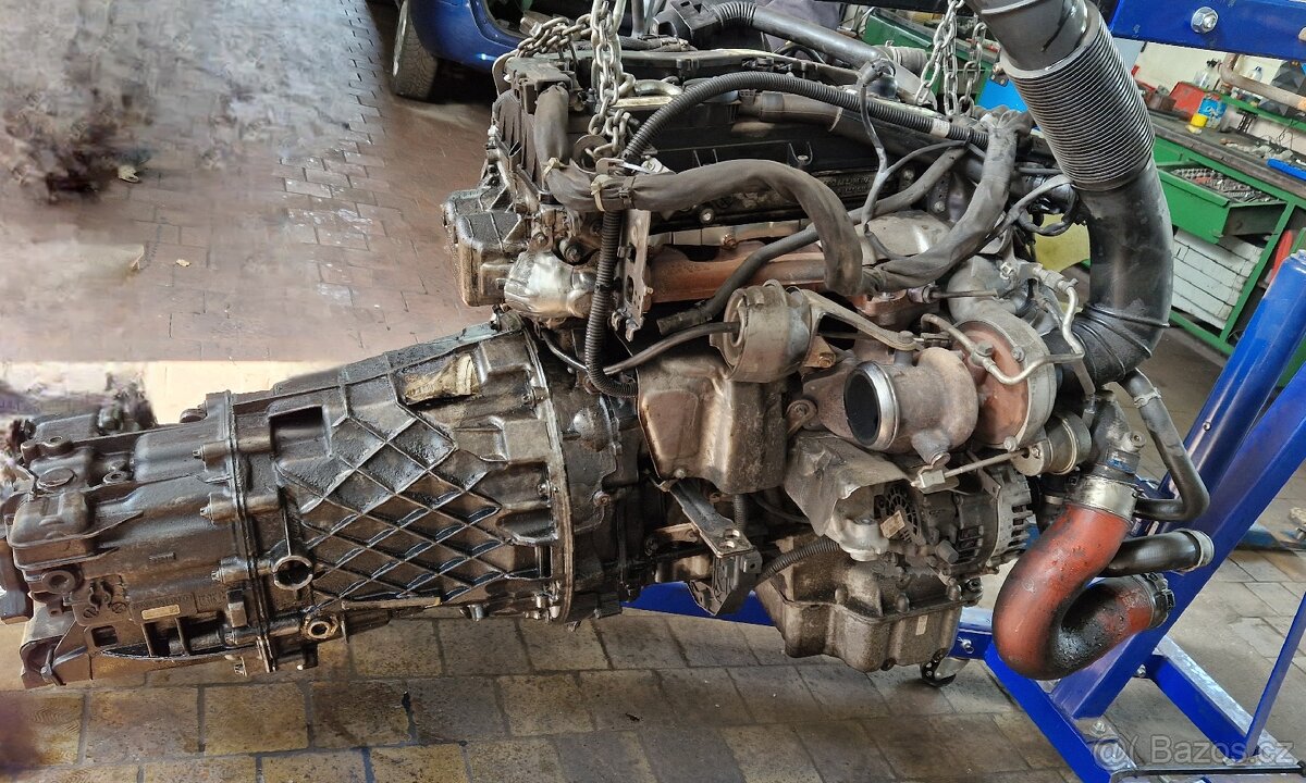Mercedes Sprinter motor 2.2 na repas