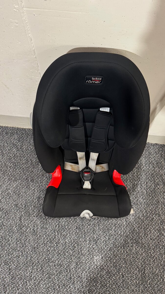 Autosedačka Britax Römer Advansafix II SICT