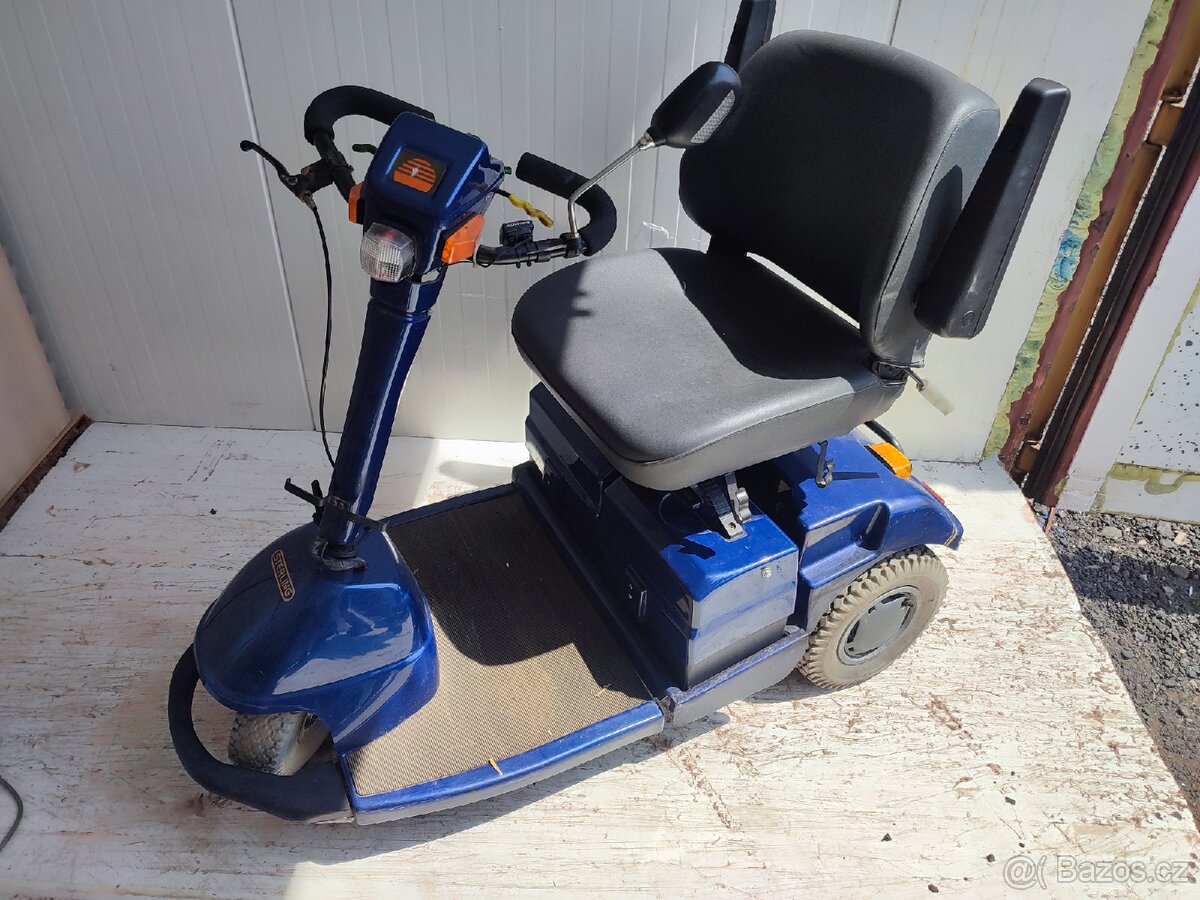 Elektrický invalidní vozík