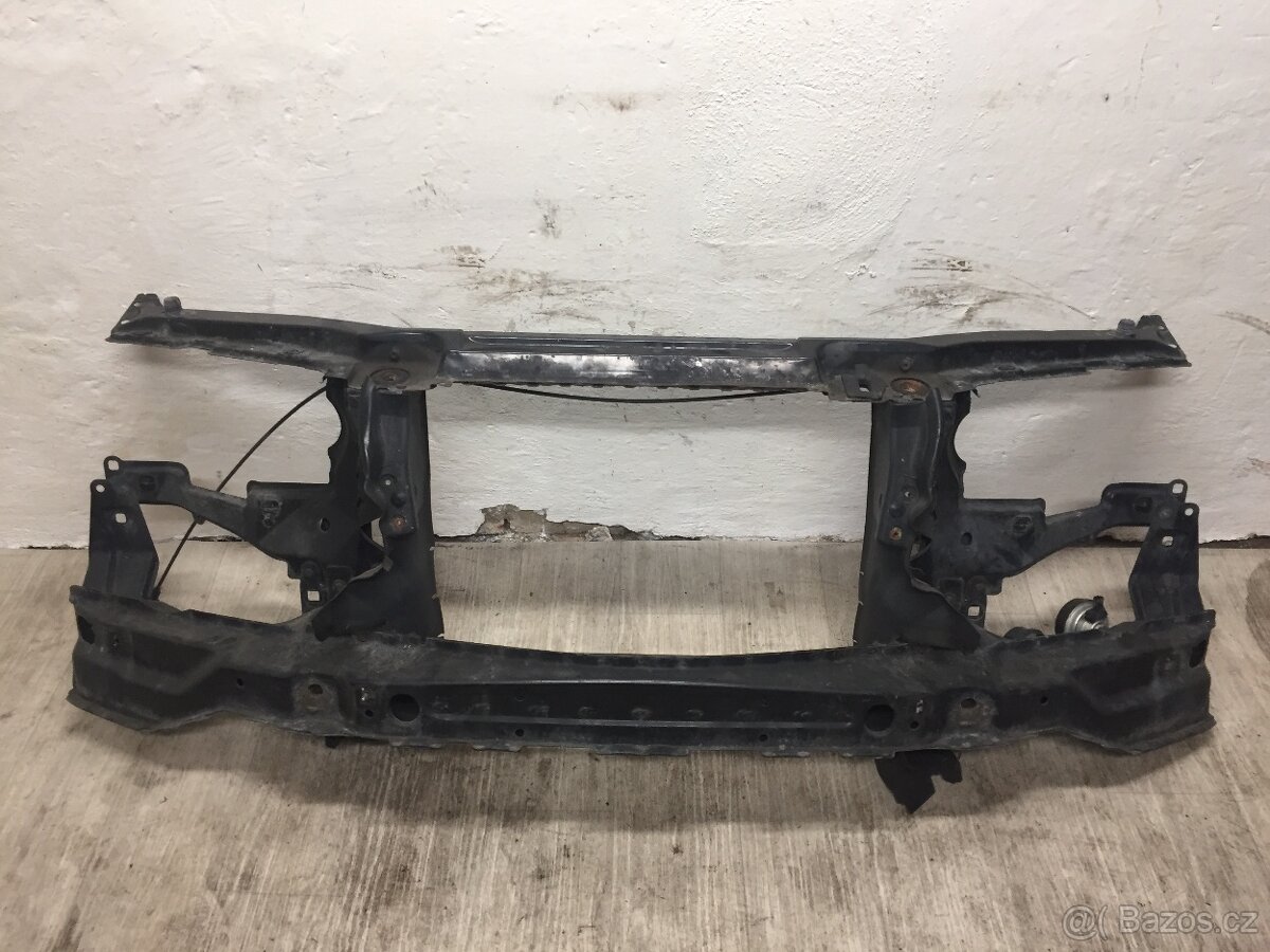 BMW E53 X5 2000-2006 - CHLADIČOVÁ STĚNA