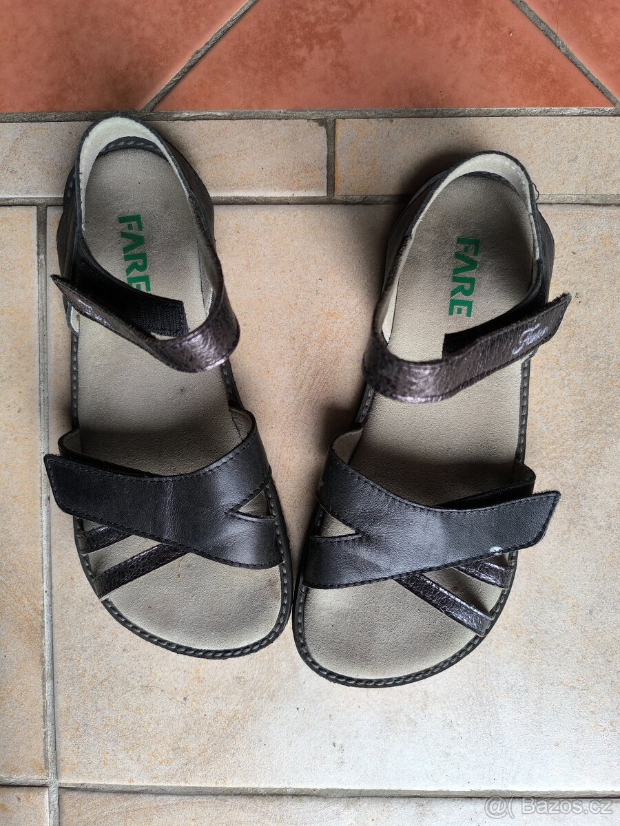 Barefoot sandály Fare