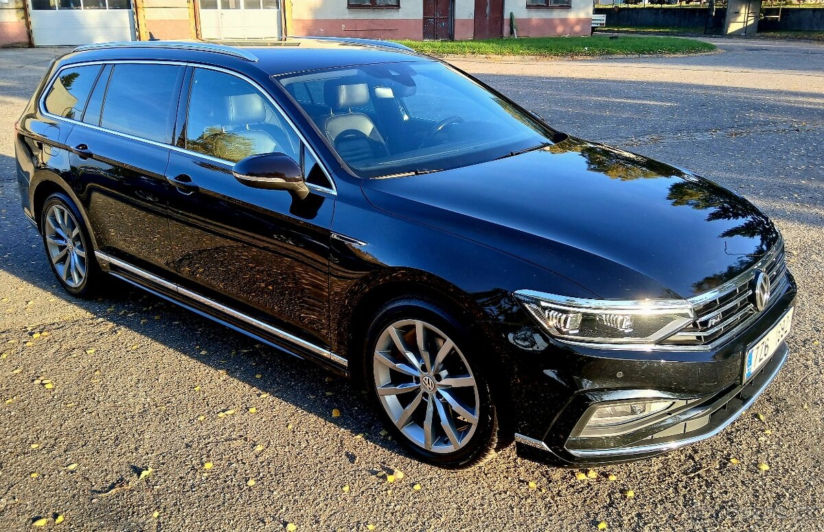 Passat 2,0 tdi dsg R-Line MATRIX,MASÁŽ,VIRTUÁL.
