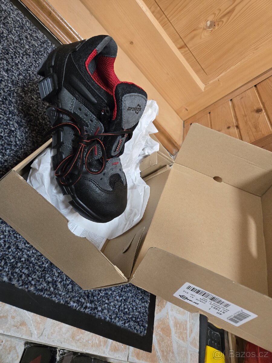 Pracovní boty vel. 40