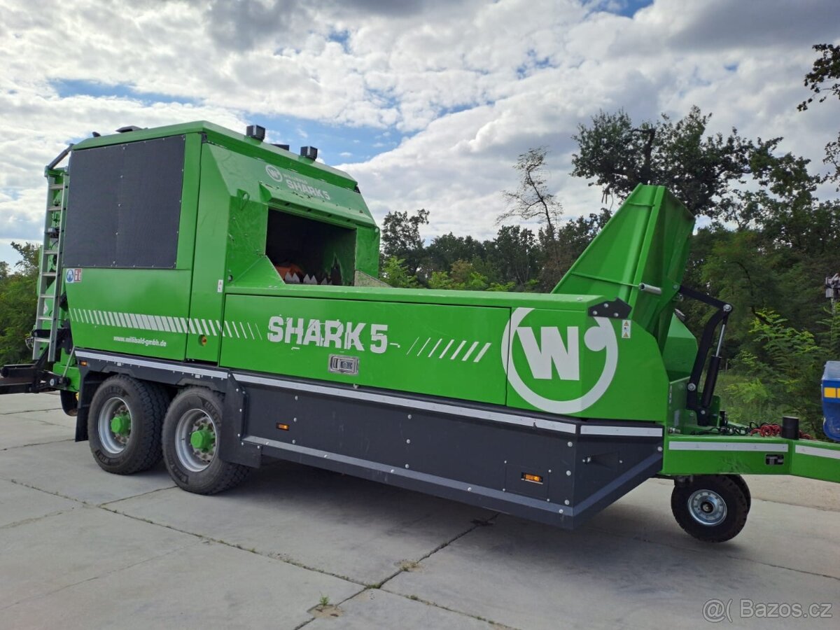 Rychloběžný drtič dřevní hmoty