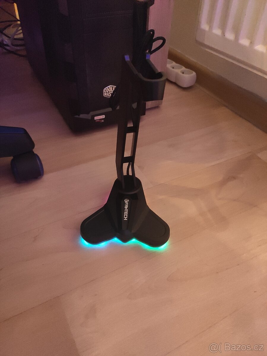 Fantech ac300ls věž na sluchátka