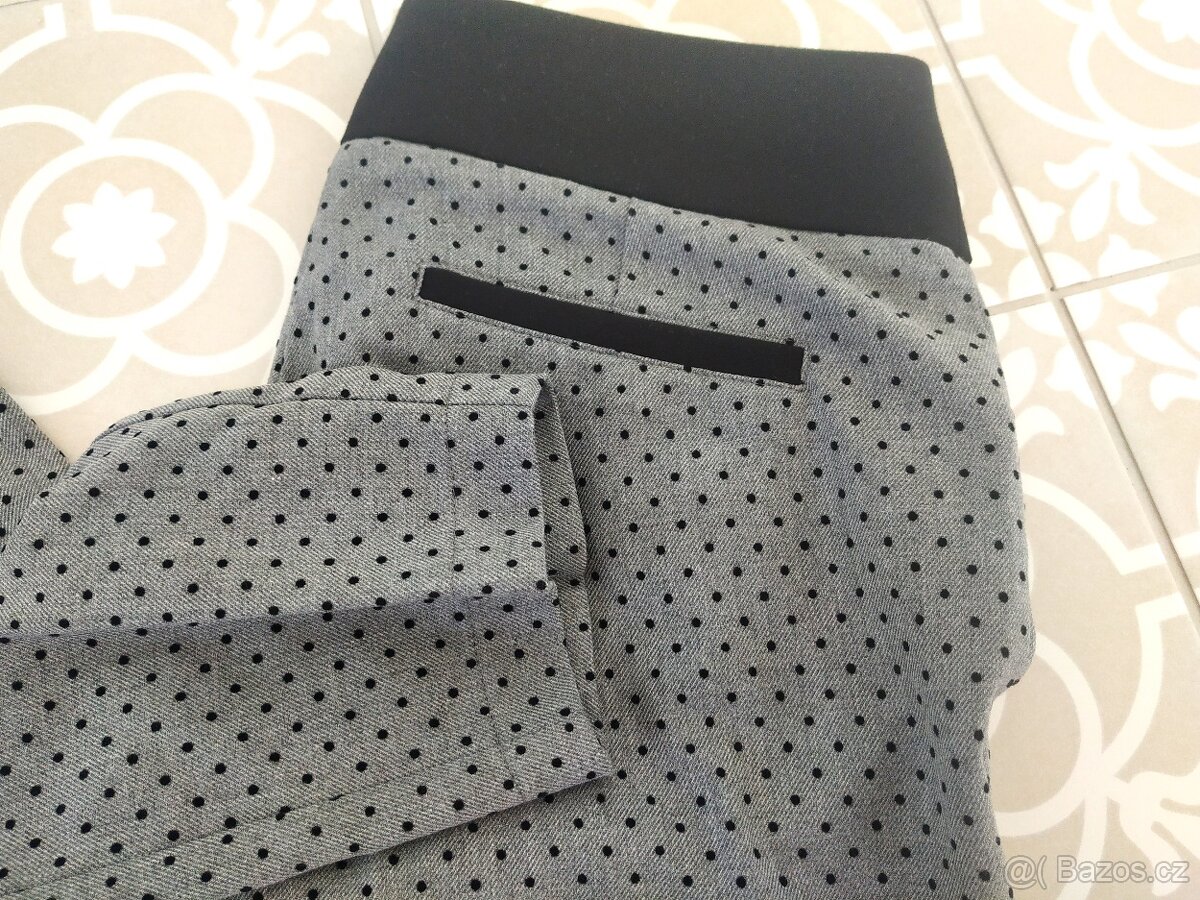 1x oblečené kalhoty Orsay S společenské puntíky šedé