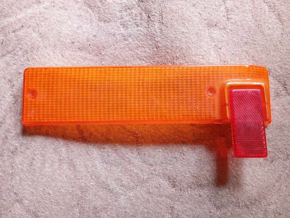 Fiat 125P zadní blinkr plexi