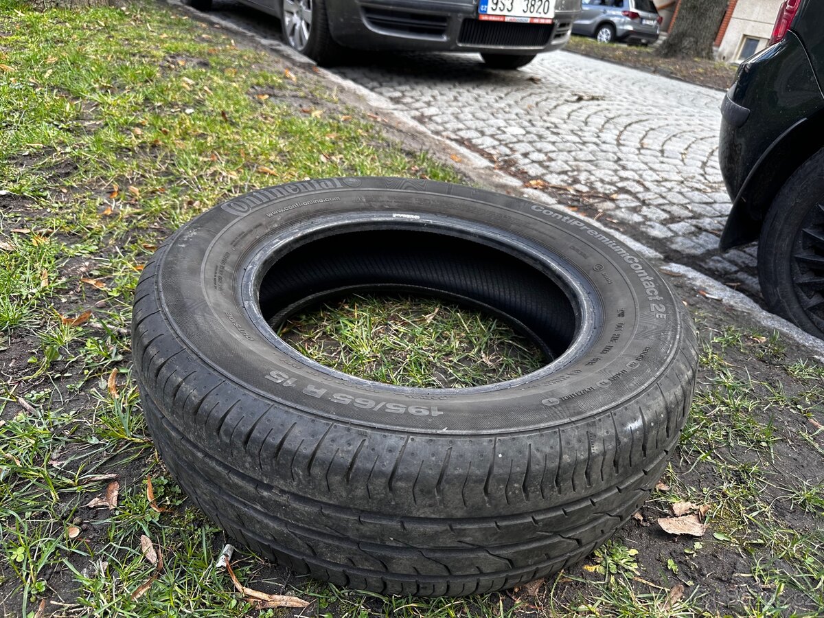 Prodám letní pneumatiky 195/65 R15