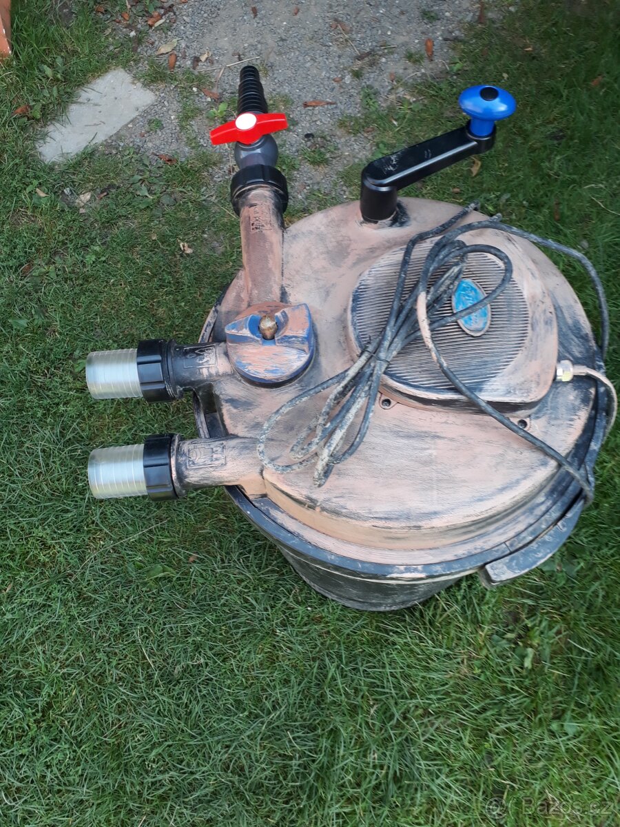 Tlakový jezírkový filtr Uvítal