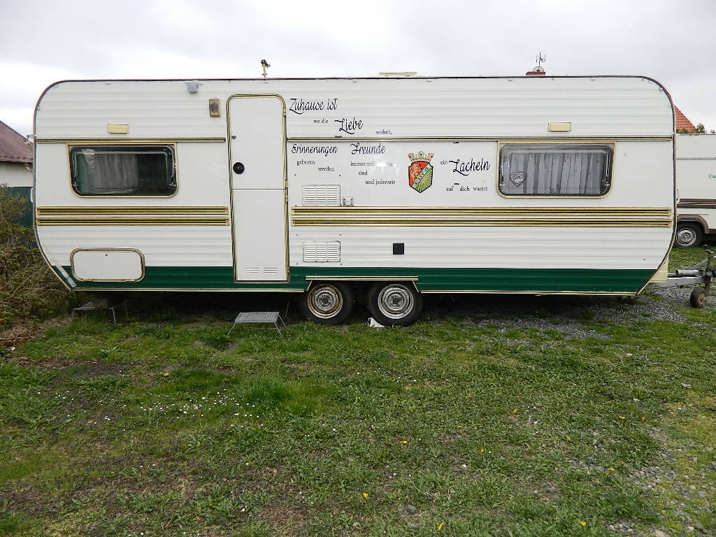 Dvouosý karavan EURA