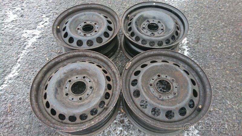 BMW E36,E46 sady plechových disků 15"