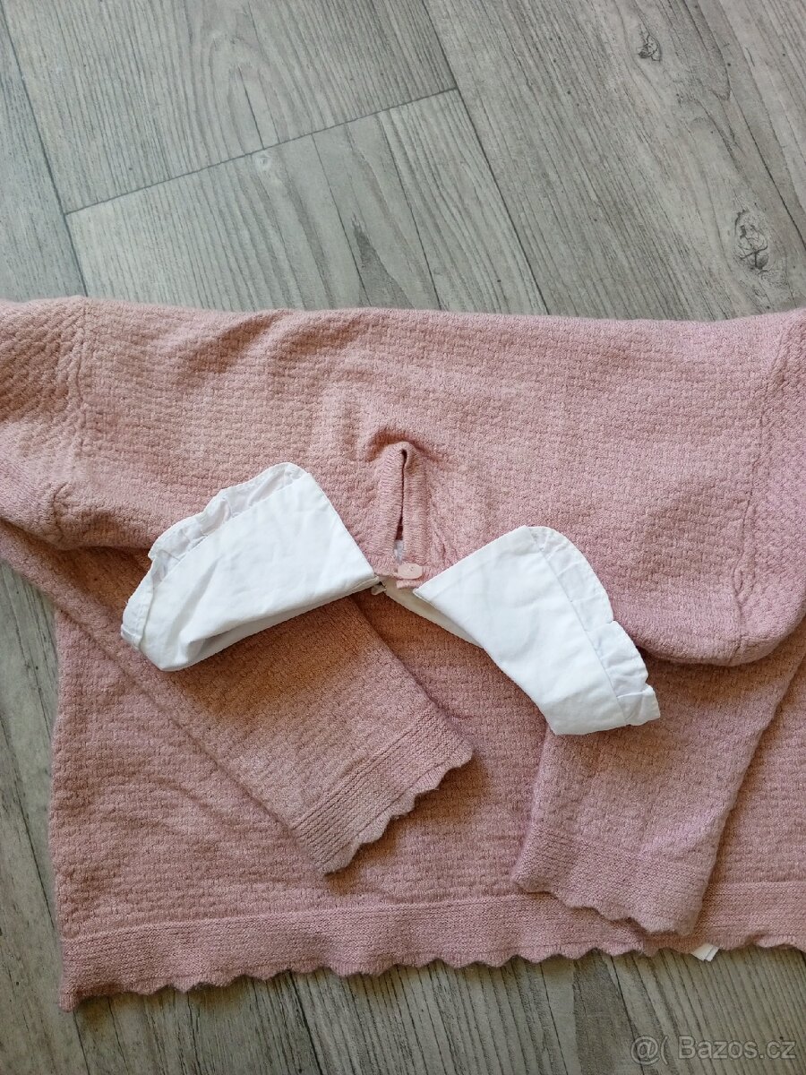 Staroruzovy svetřík Primark