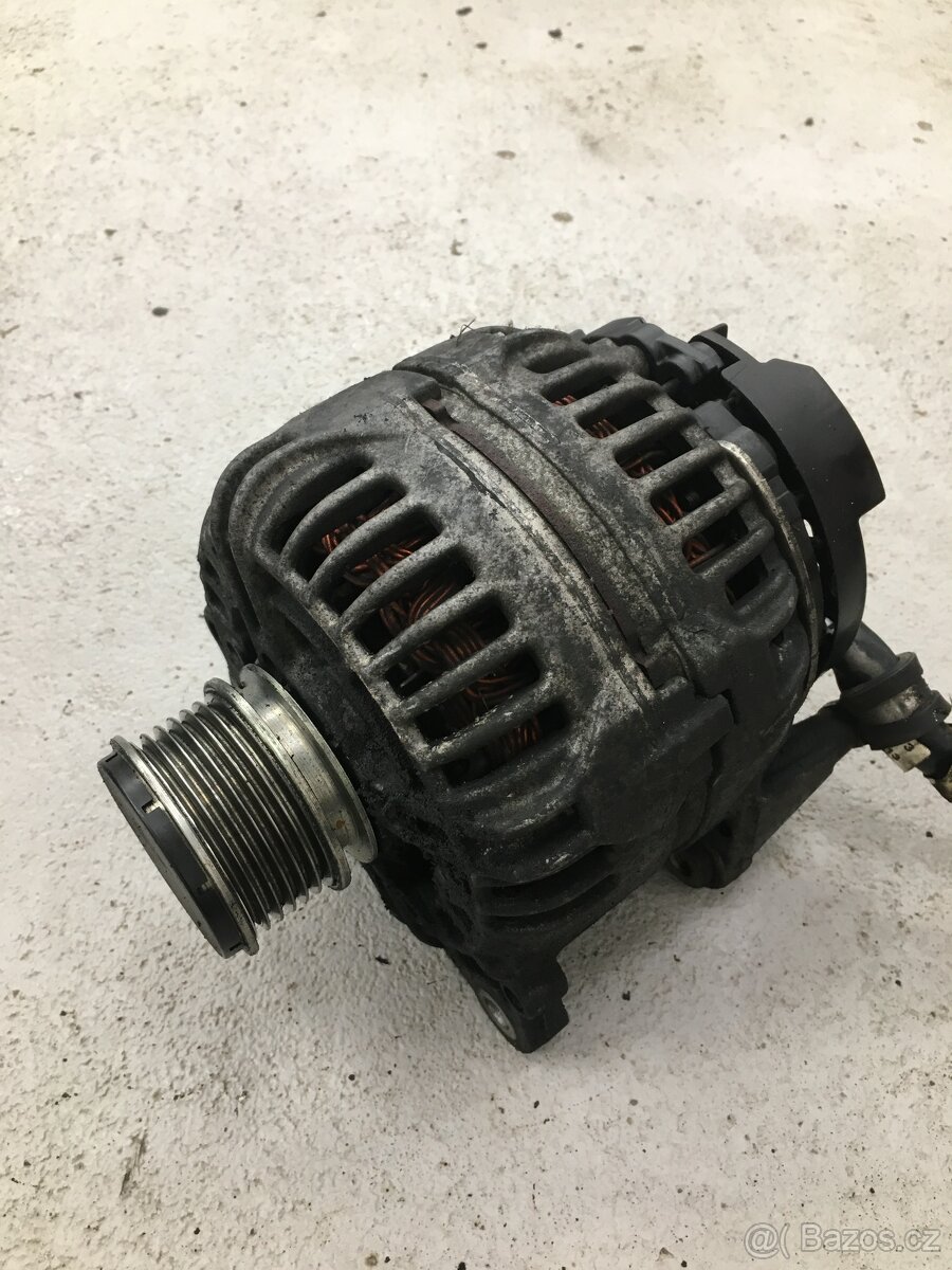 Prodám alternátor z Passat B6