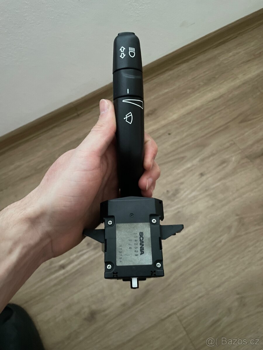 Packa na ovládání blinkrů - starsi Scania