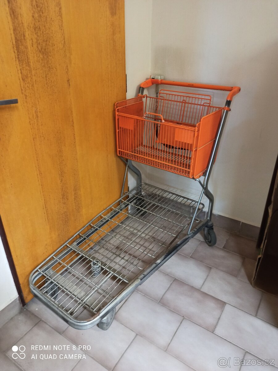 Nákupní vozík