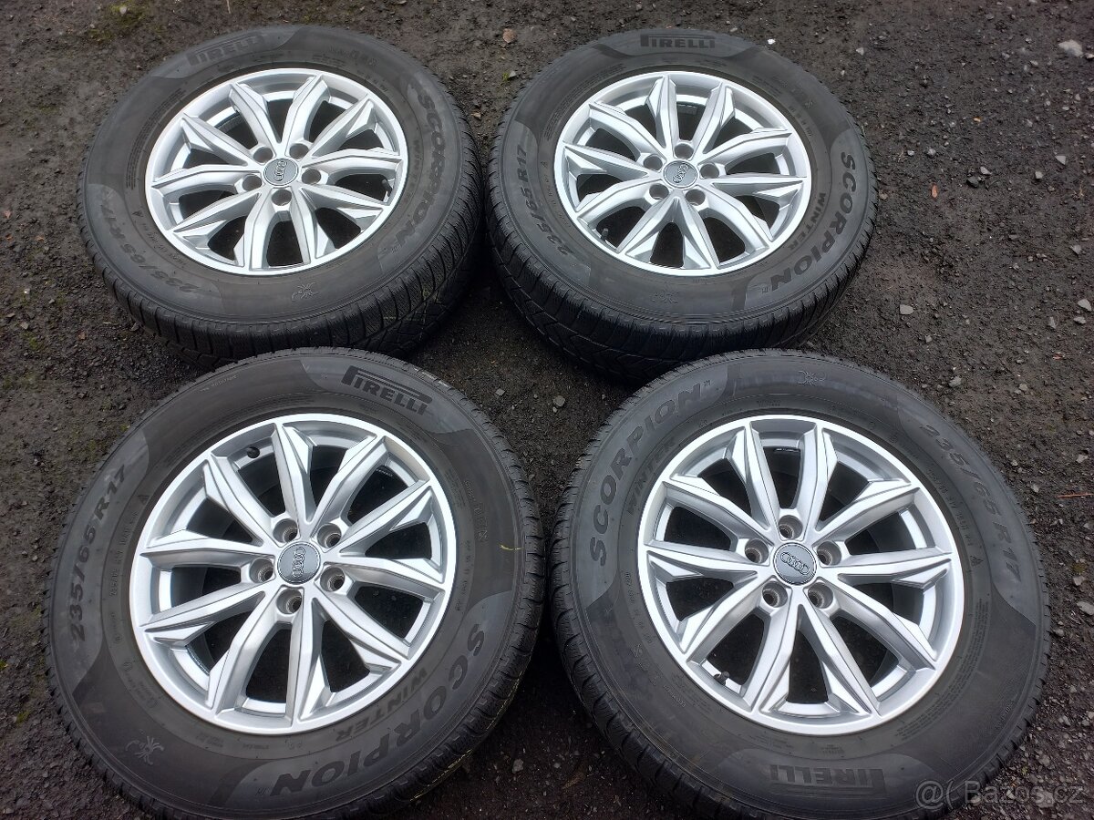 Sada Orig ALU kol Audi 235/65R17 zimní