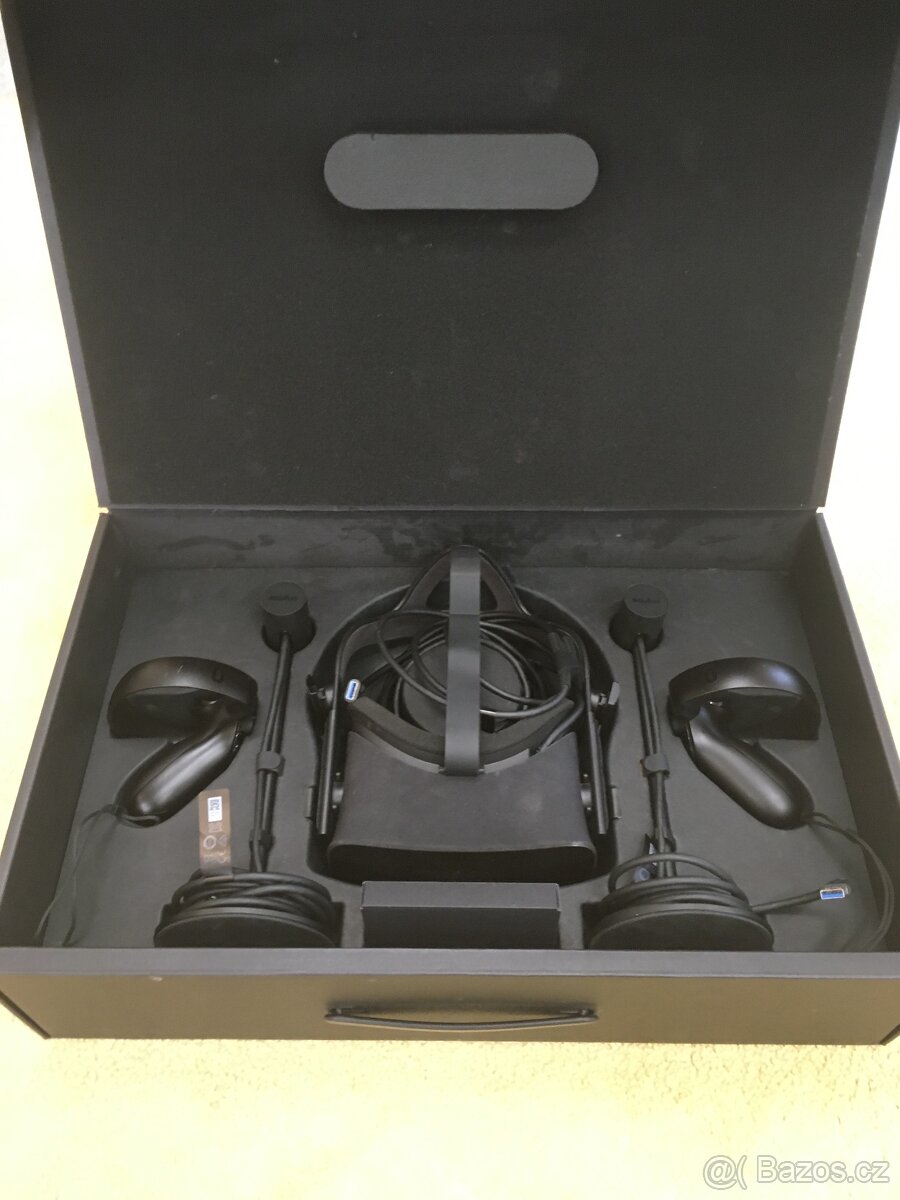 Oculus Rift CV1