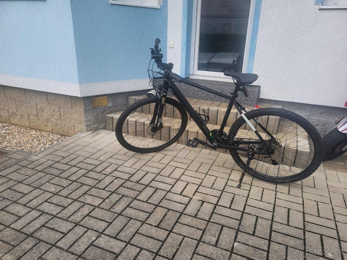 Jizdni kolo velikost M celohlinik CUBE