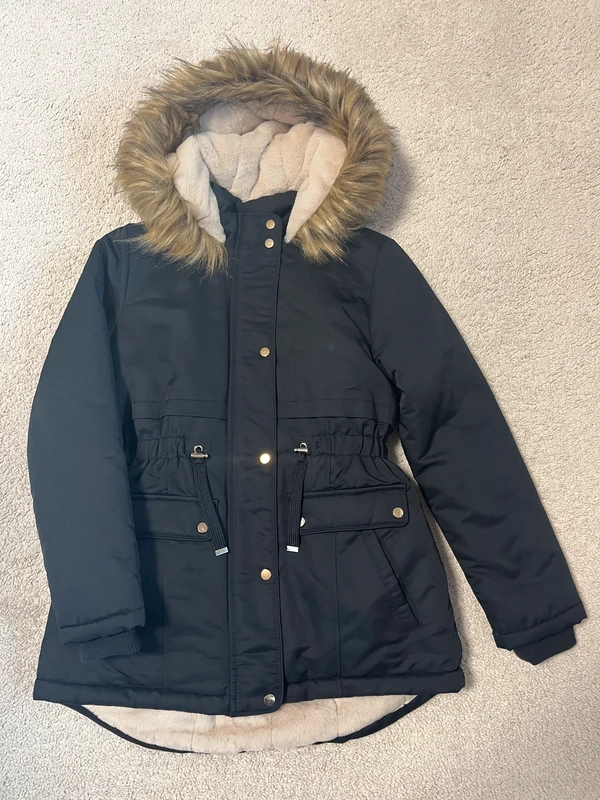 Luxusní F&F černý kabát parka vel 11/12let
