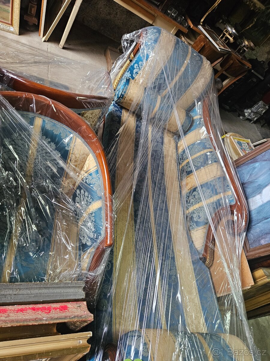 Starožitná souprava