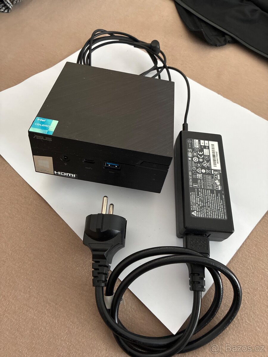 Počítač Asus PN41-BC034ZV 4/128 GB černý