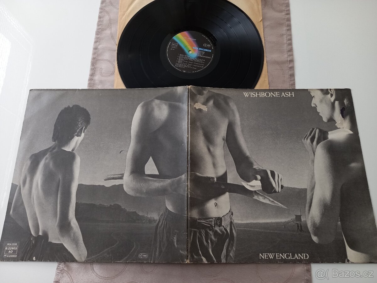 WISHBONE ASH   „New England“  /MCA 1976/rozkl. obal,vinyl to