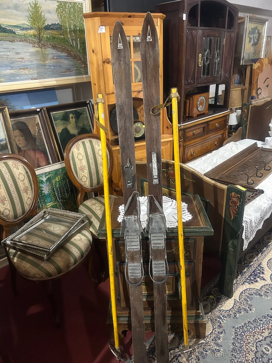 Dřevěné lyže Massag s kovovým vázáním Kandahar