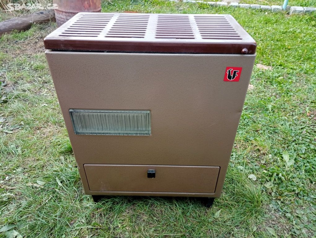 Naftová kamna - dílna, chata,