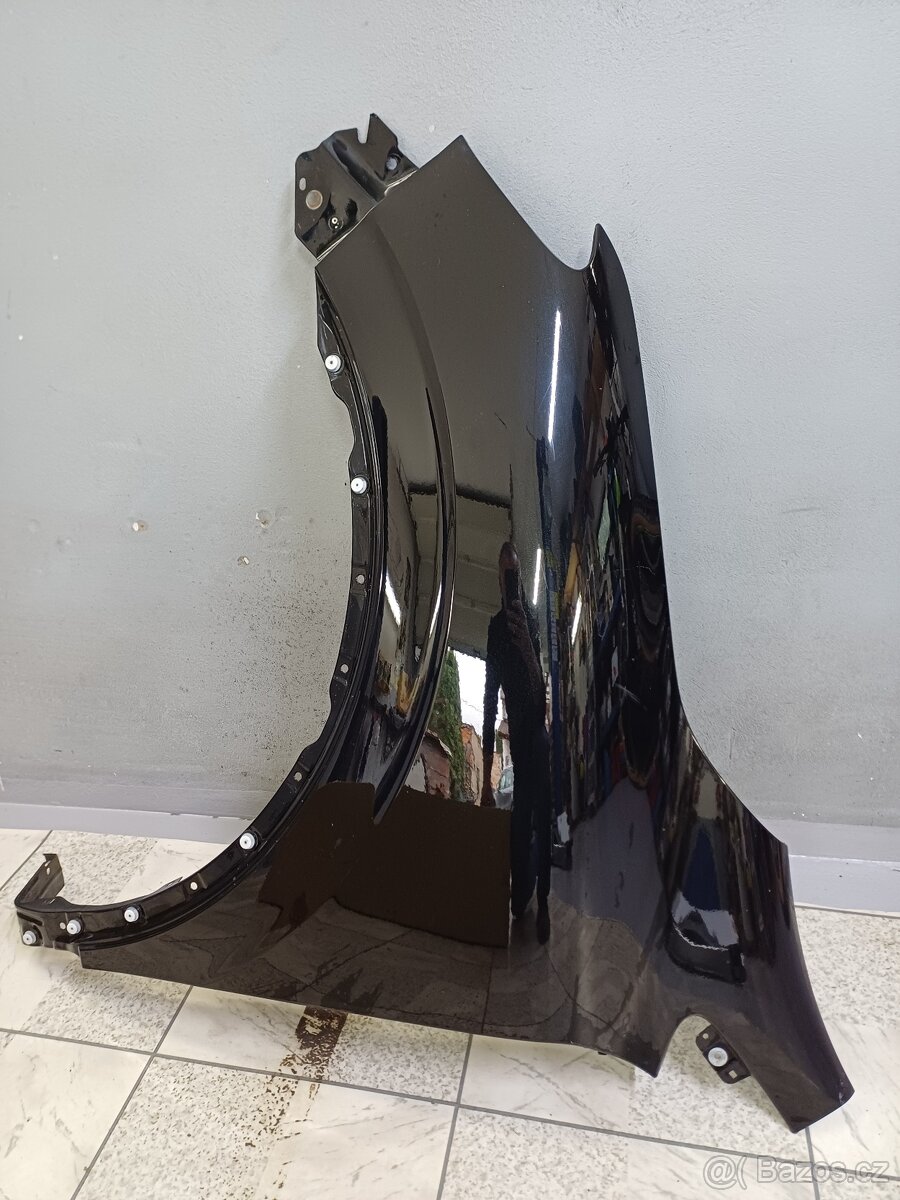 Renault Kadjar 2015 Levý blatnik