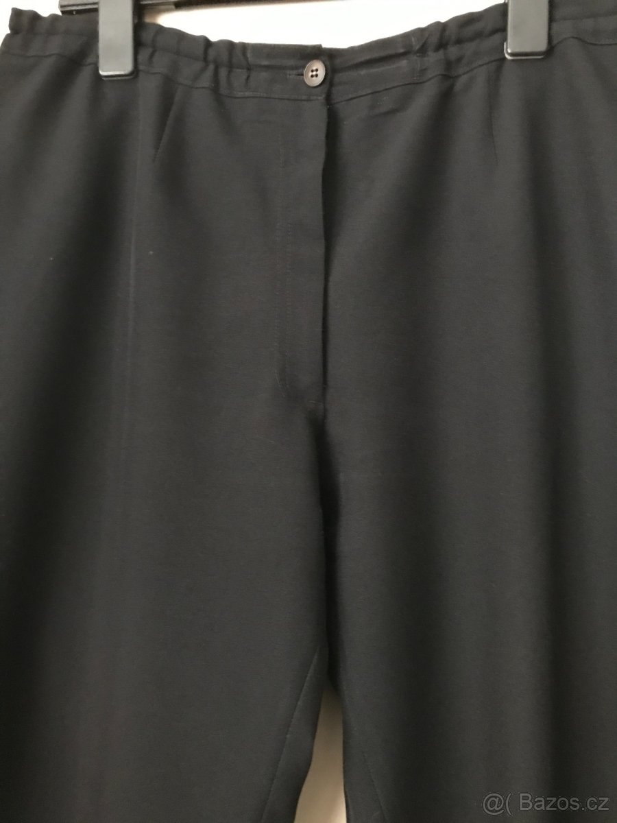 Dámské kalhoty černé.XXL