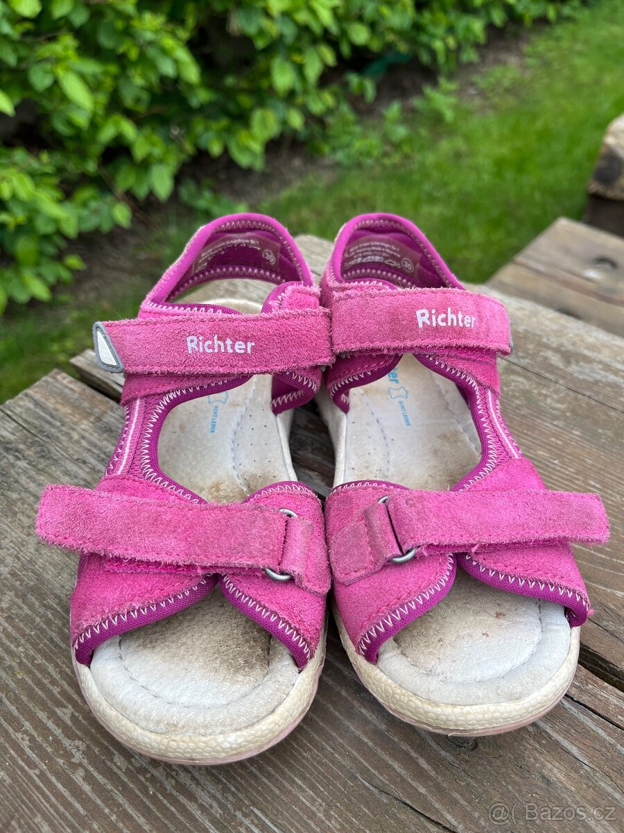 Dívčí kožené sandále Richter vel. 30