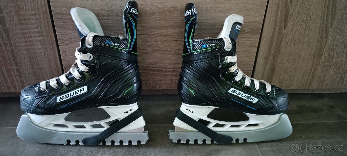 Hokejové brusle Bauer Vapor XLP yth