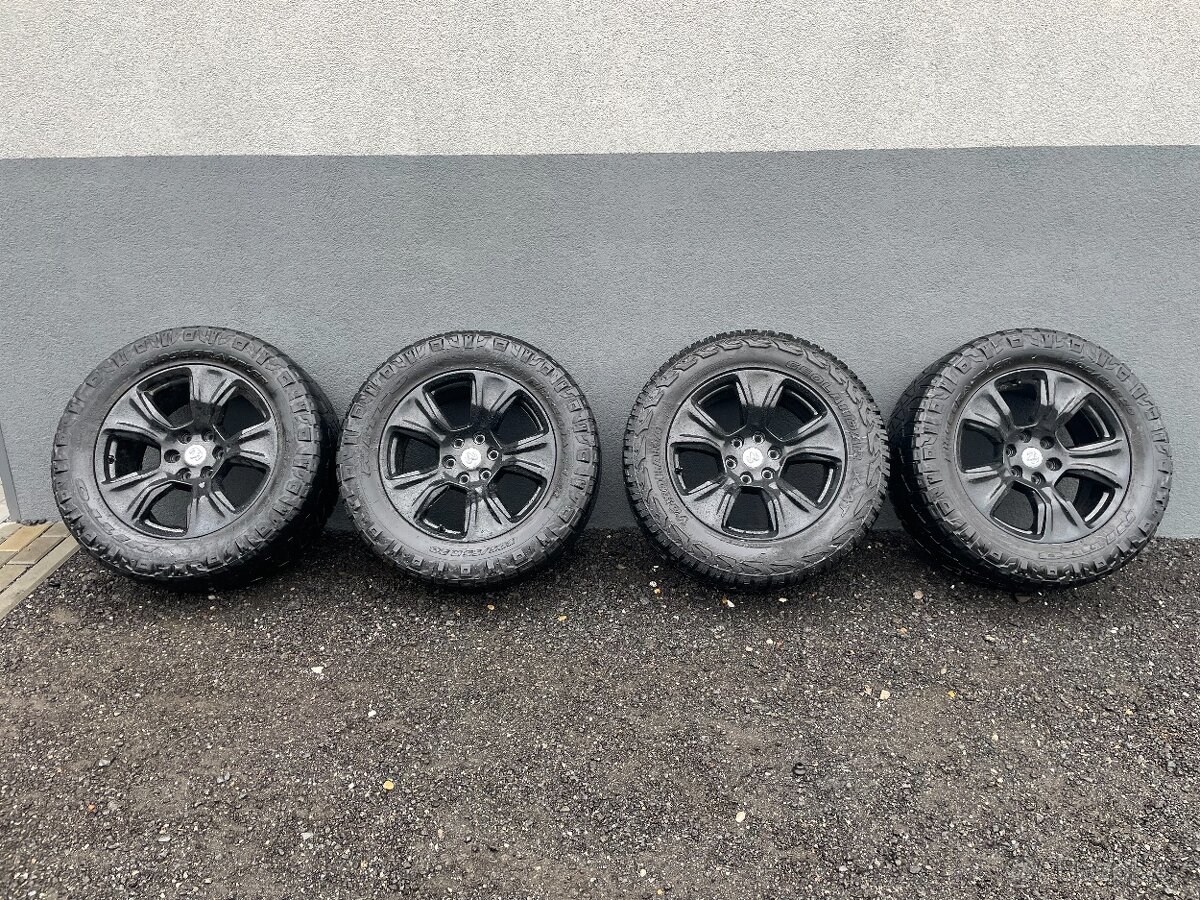 Originál kola Dodge RAM 20"