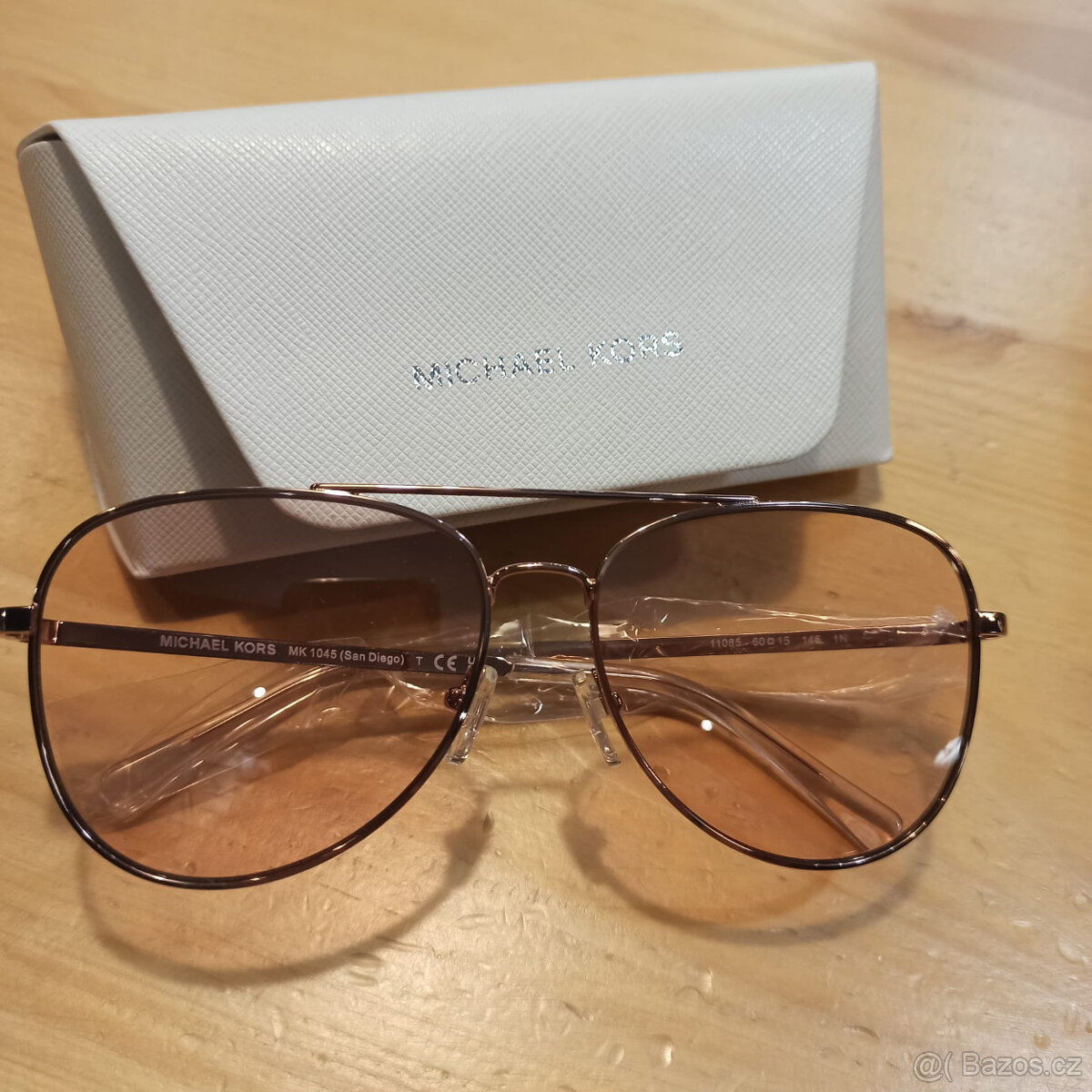 Nové luxusní originál sluneční brýle Michael Kors