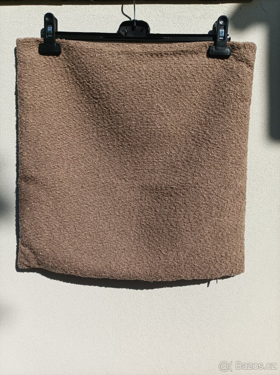 Nový povlak na polštář 45x45cm