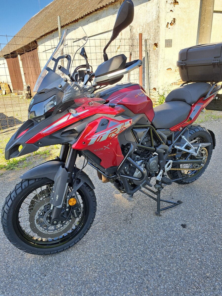 Benelli TRK 502 X