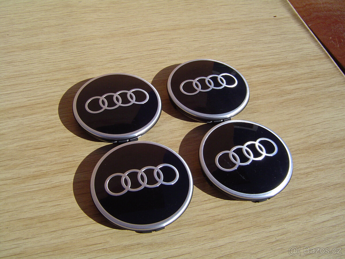 4 X STŘEDOVÉ POKLIČKY ORIGINÁL AUDI