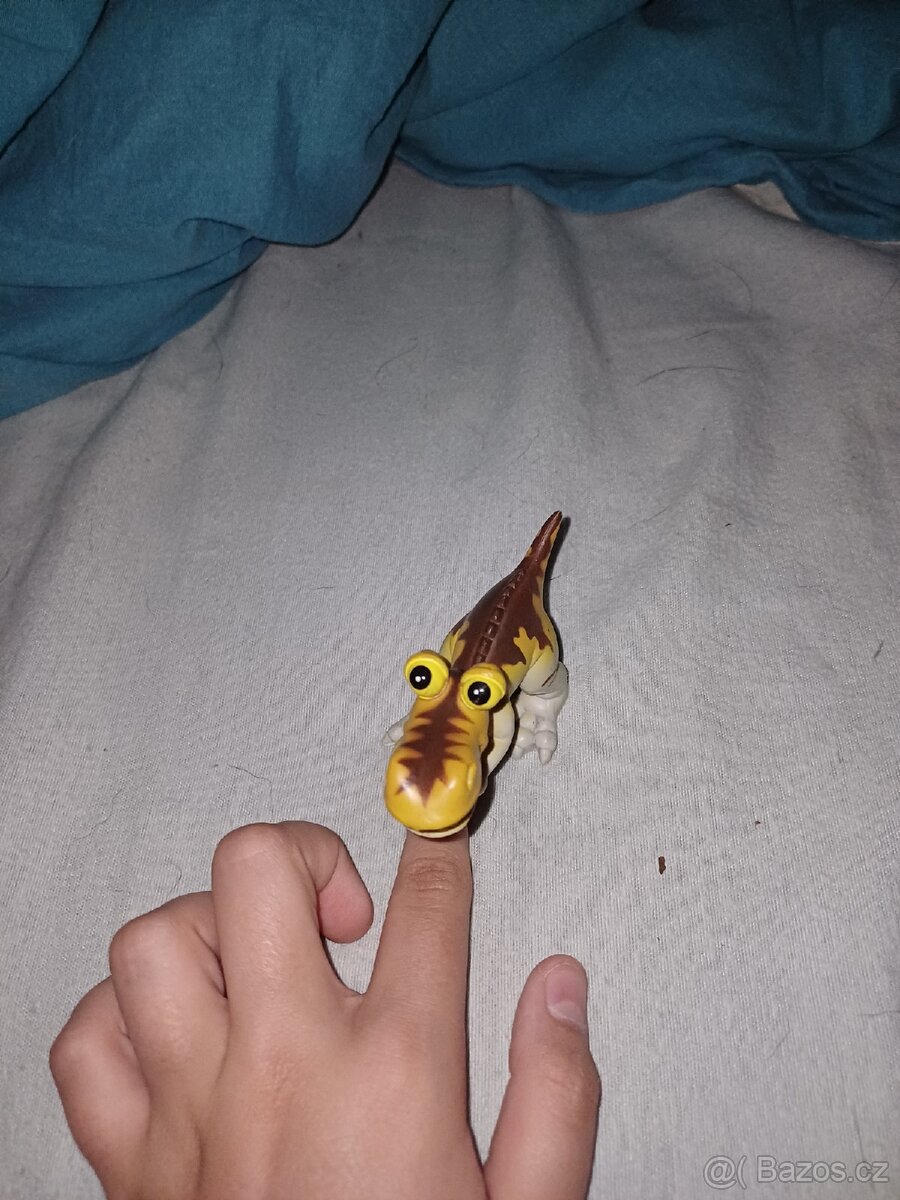 Figurka dinosaura