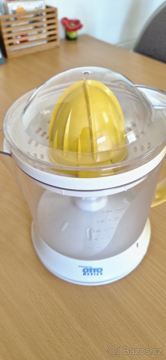 Odšťavňovač na citrusy 40 W