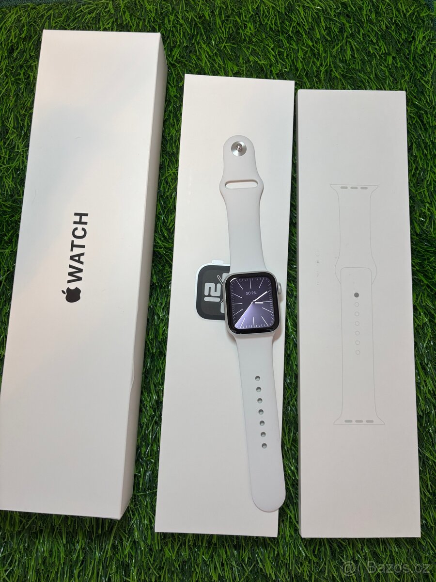 Apple watch SE 2 40mm - nové