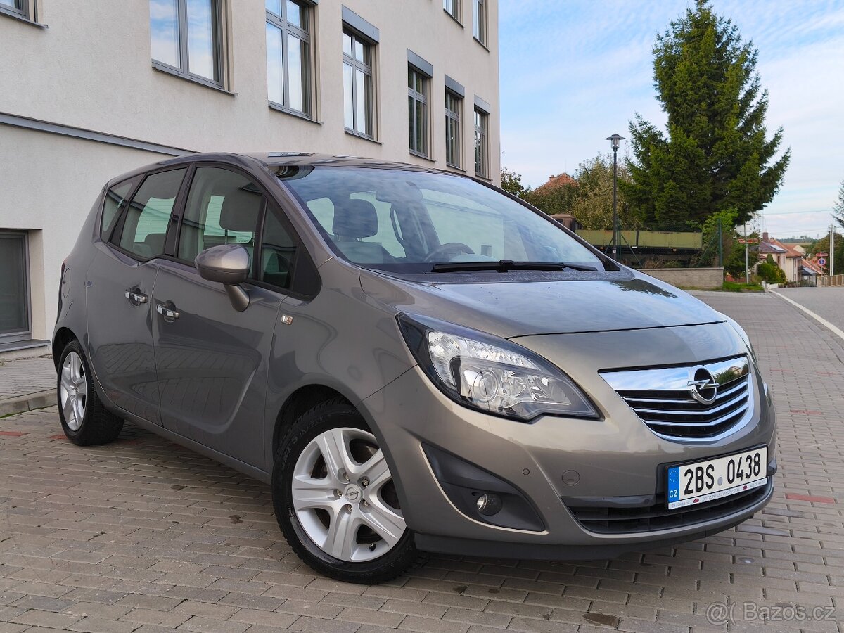 Opel Meriva 1.7 CDTI 96kw,r.2011,6q,2.Maj.,výhřev volantu