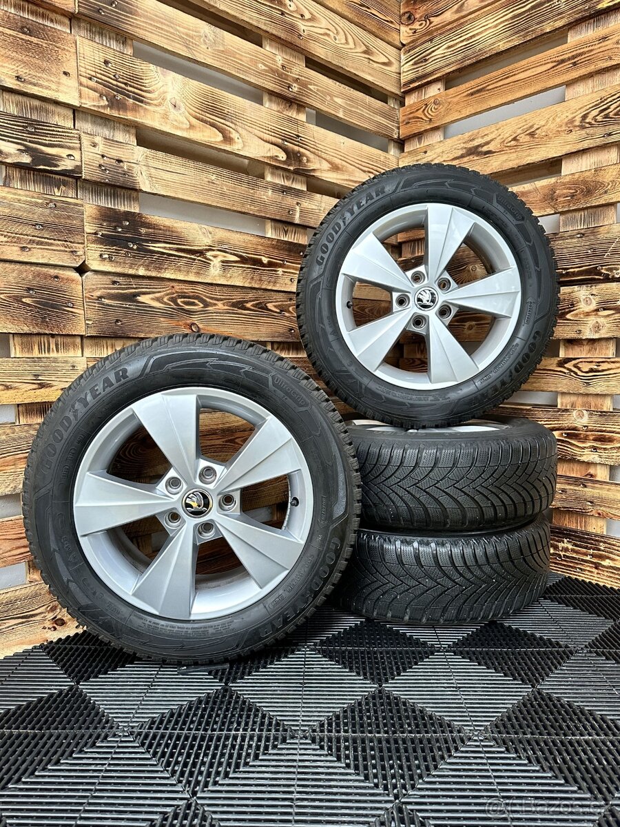 ZIMNÍ - Škoda Octavia IV originální ALU disky 5x112 R16