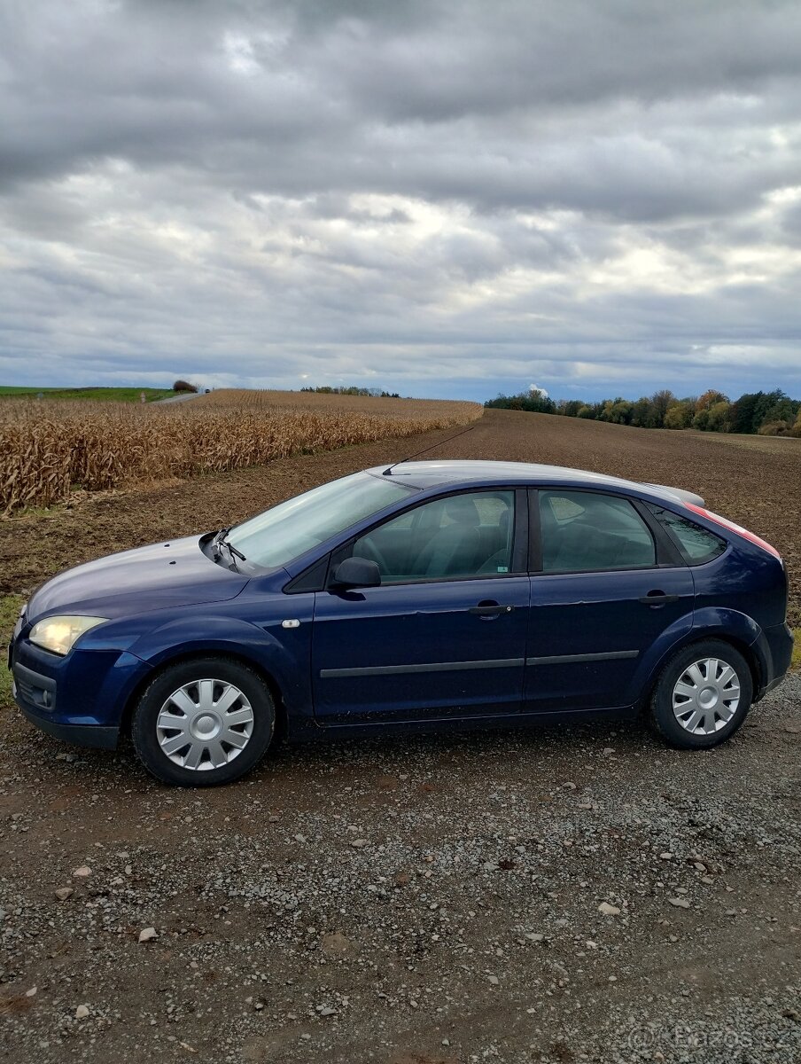 Ford Focus 1.6i 74 kW
