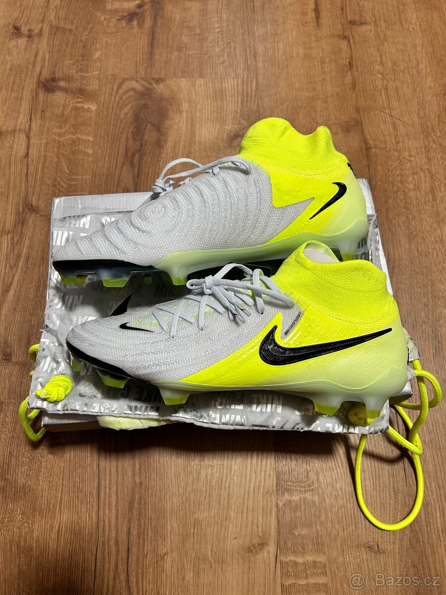 Kopačky Nike Phantom Luna II Elite FG
