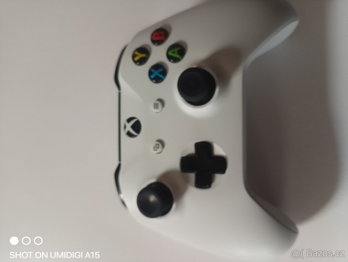 Ovladač Xbox one s