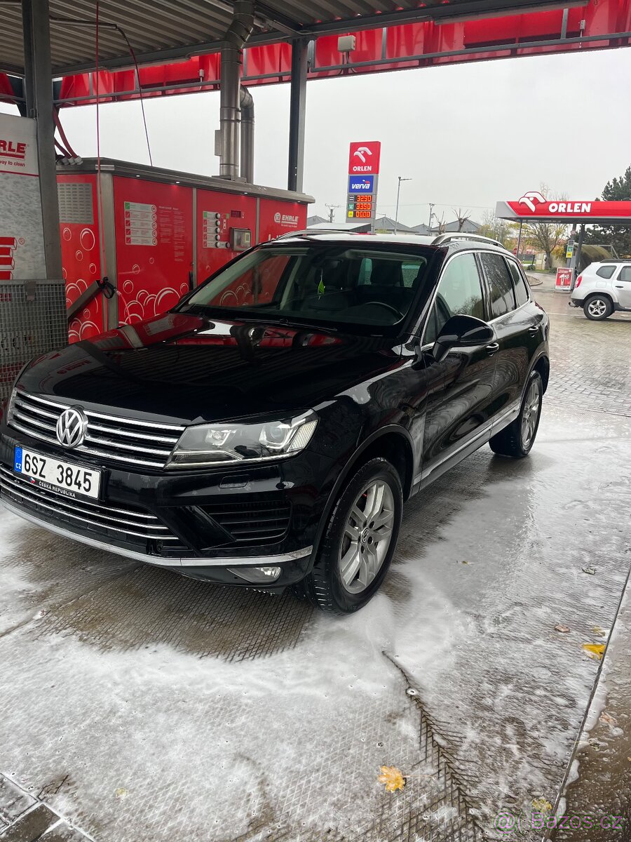 VW TOUAREG 3.0 TDI, V6, 4X4, 193 KW.