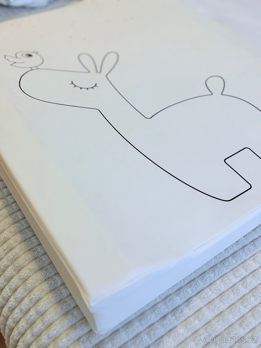 Přebalovací podložka Done by Deer - krémová