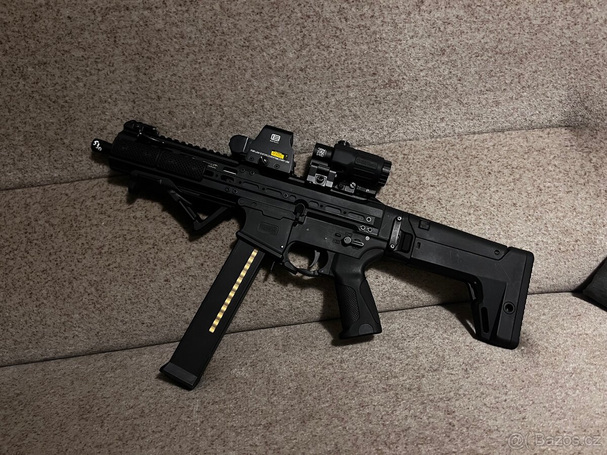 Airsoft zbran UTR45 M917