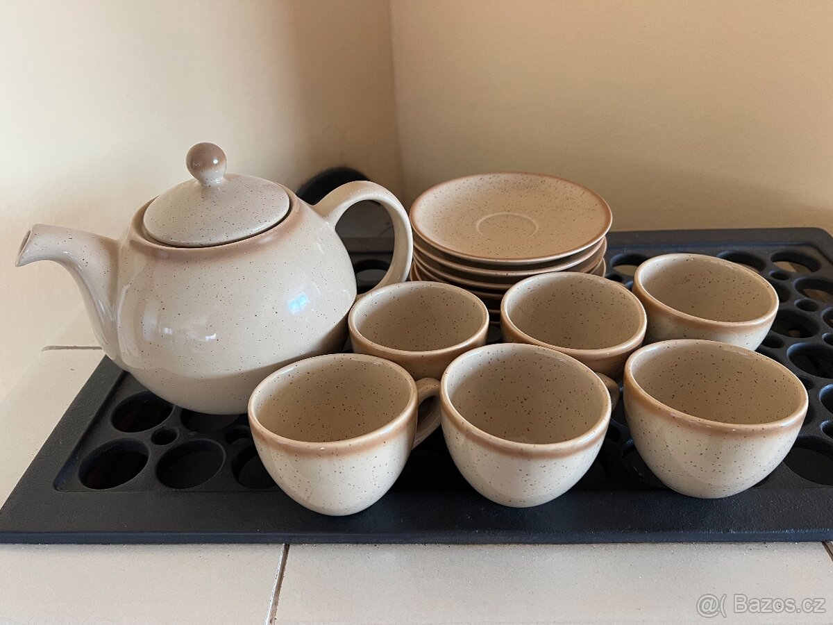 Čajová sada z keramiky
