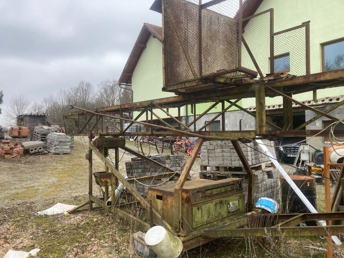 Stavební výtah ZREMB WBT 5-600